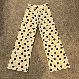 Zara size 2 straight pants, cream with yellow and black flowers